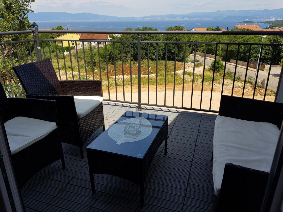 Apartmani Zaric Malinska Exterior foto