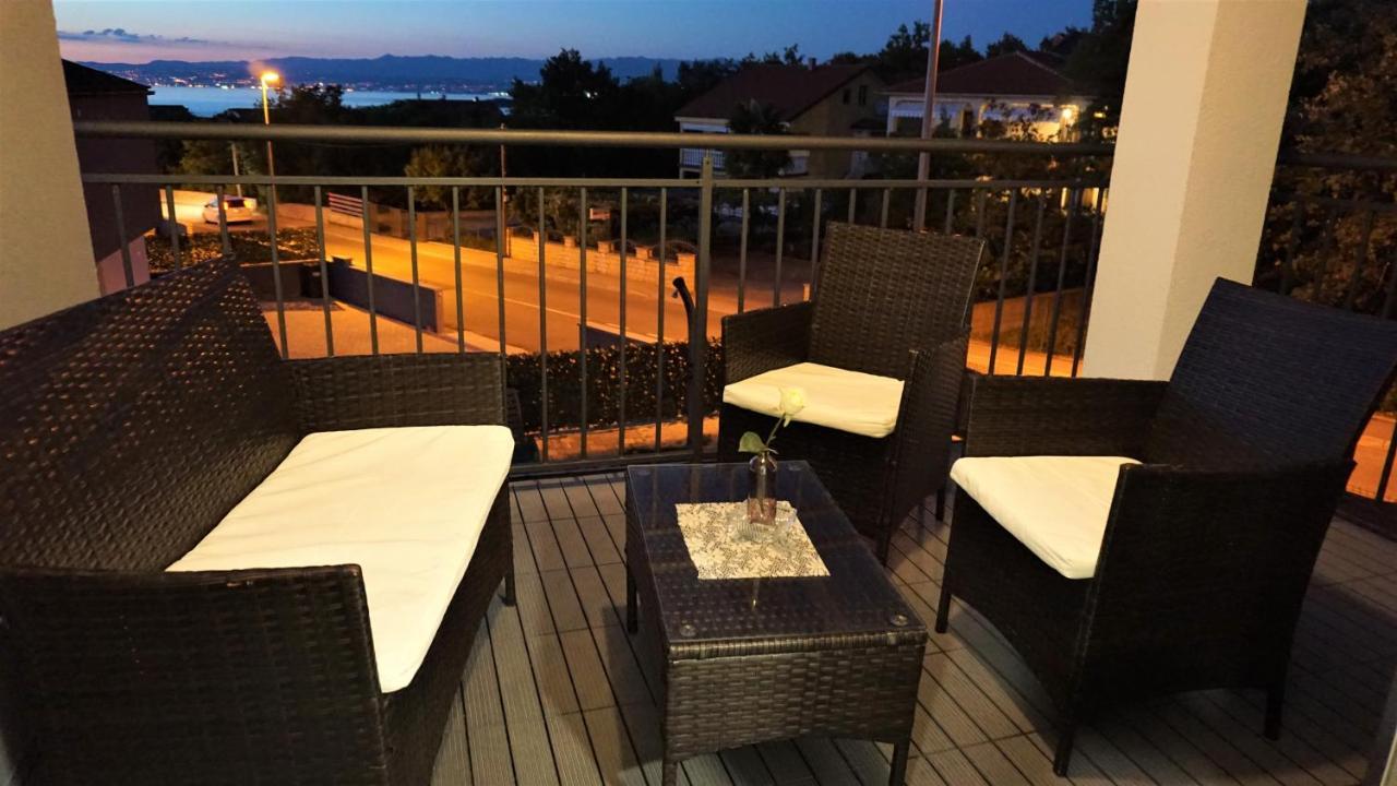 Apartmani Zaric Malinska Exterior foto