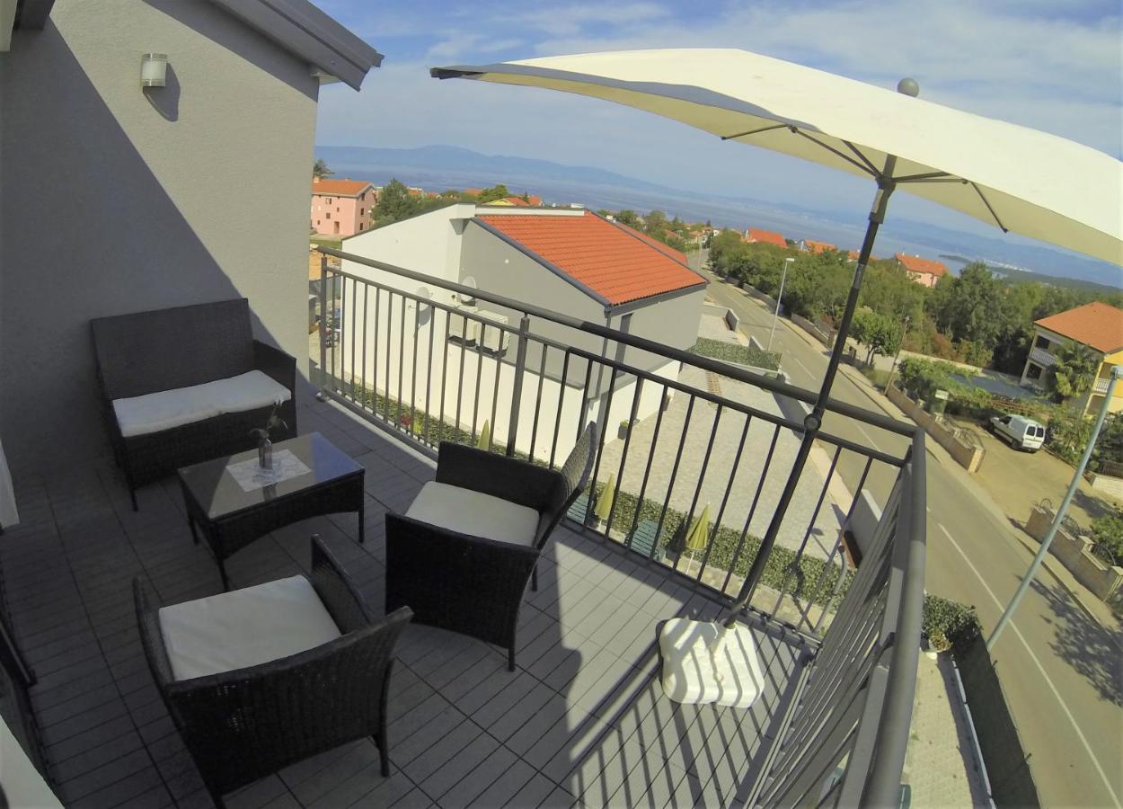 Apartmani Zaric Malinska Exterior foto