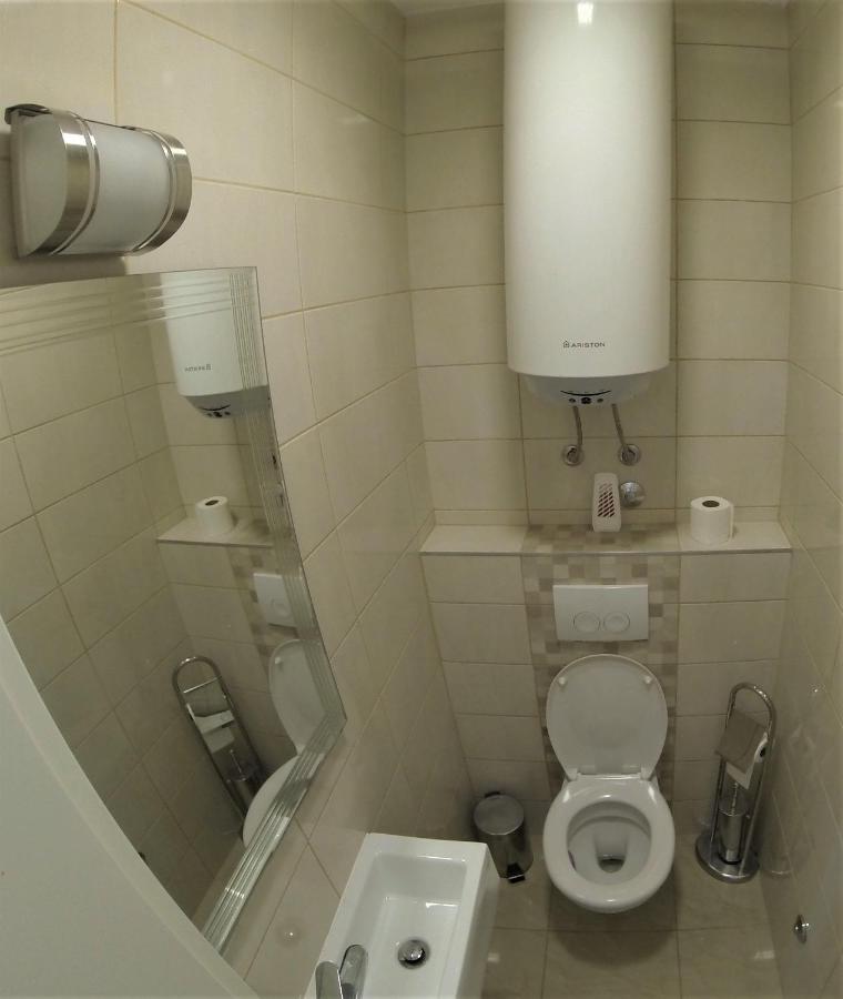 Apartmani Zaric Malinska Exterior foto